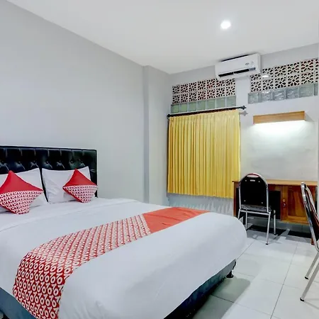Oyo 90089 Hotel Satria Syariah